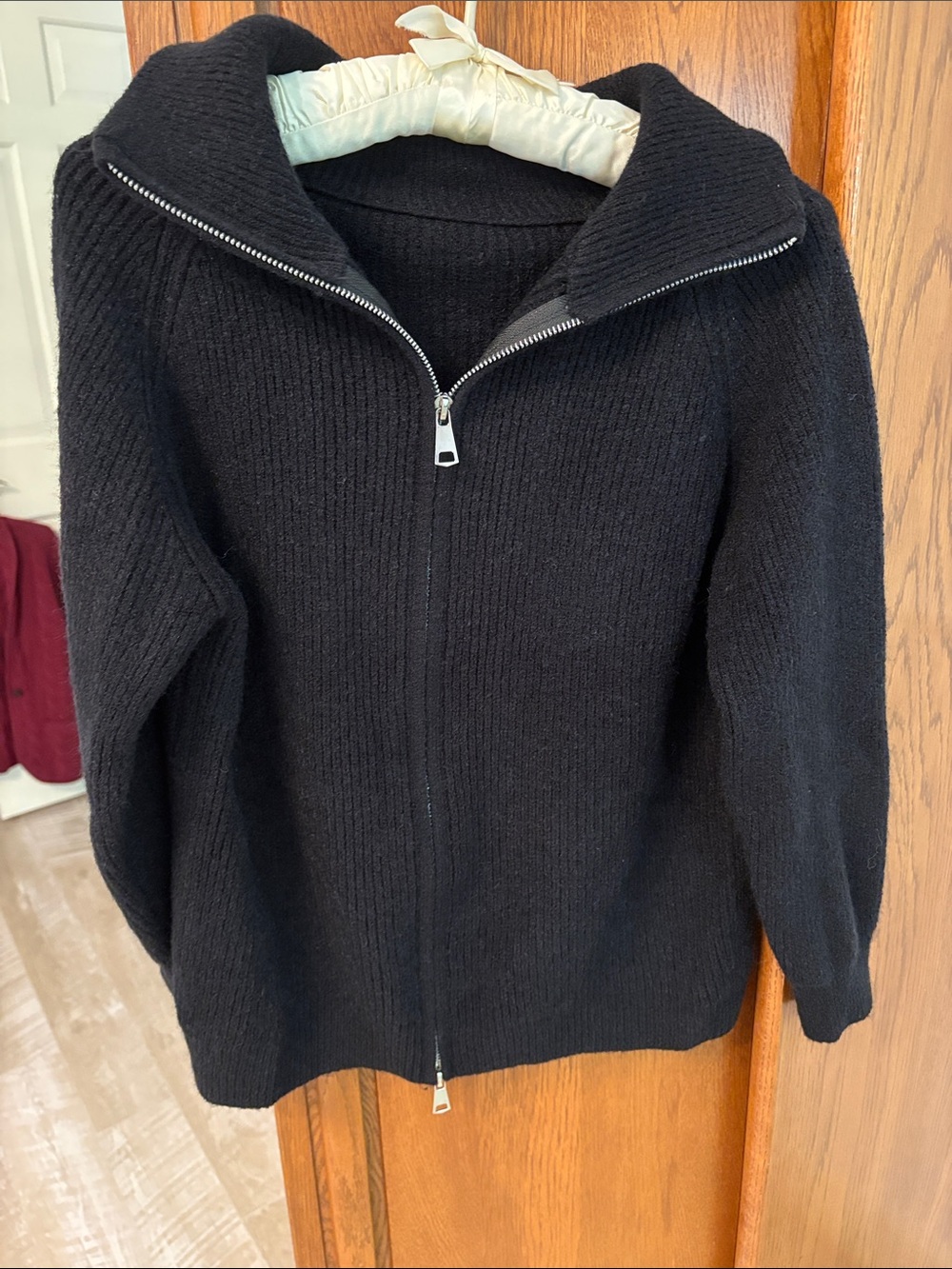 Black Zip-Up Ribbed Knit Sweater Jacket